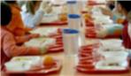 Immagine sfocata refezione scolastica